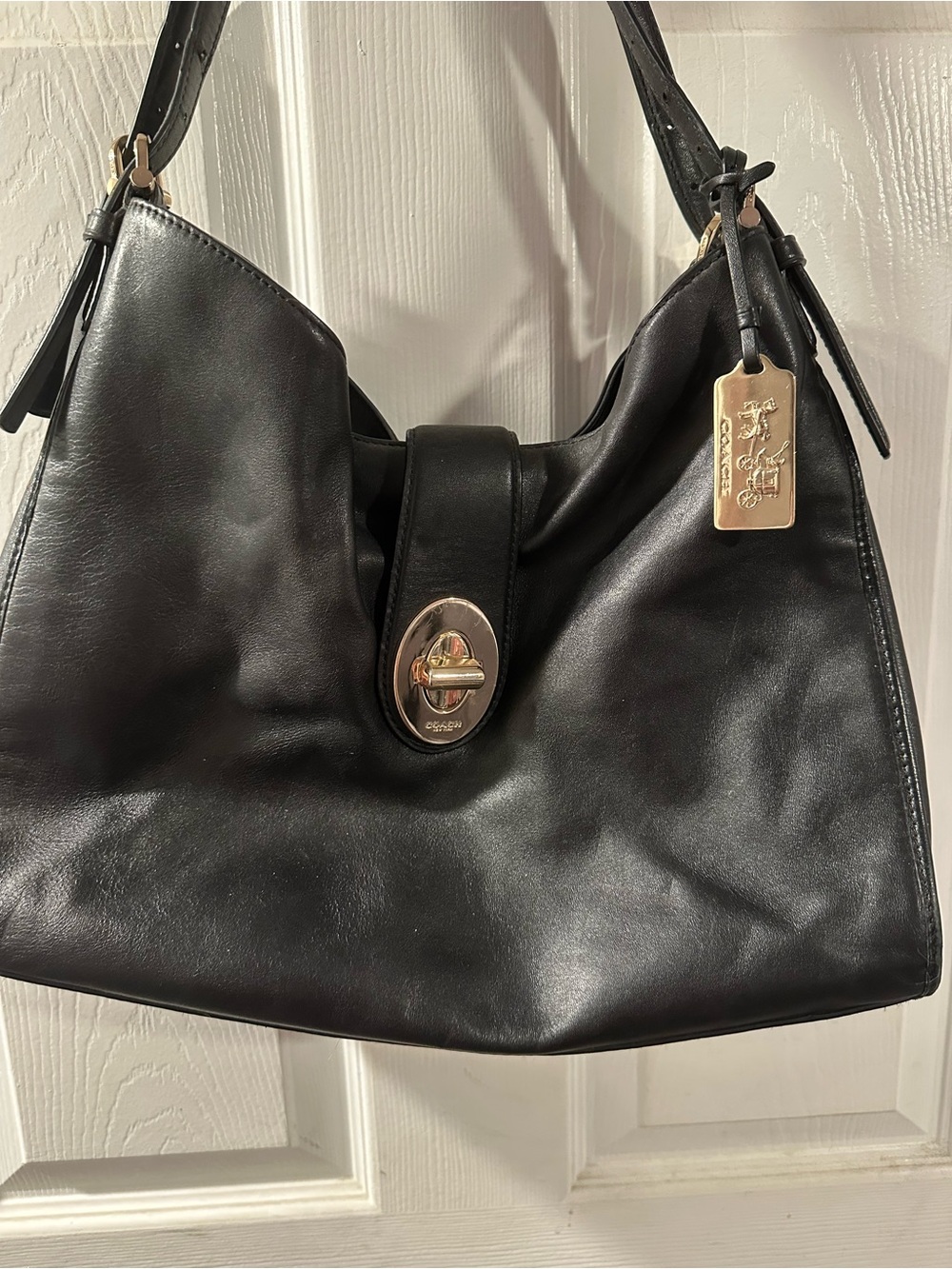 Coach Madison Carlyle Black Leather Shoulder Bag with Gold Turnlock